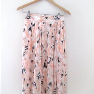 VINTAGE 70's peach motif knee length skirt. size M